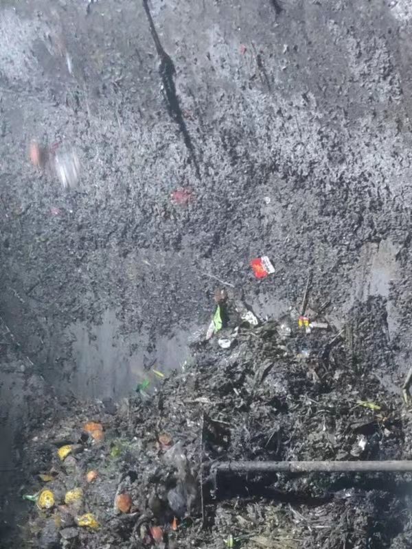 长丰镇污水池清理