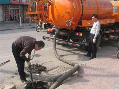 长丰镇清掏化粪池，健康生活从这里开始